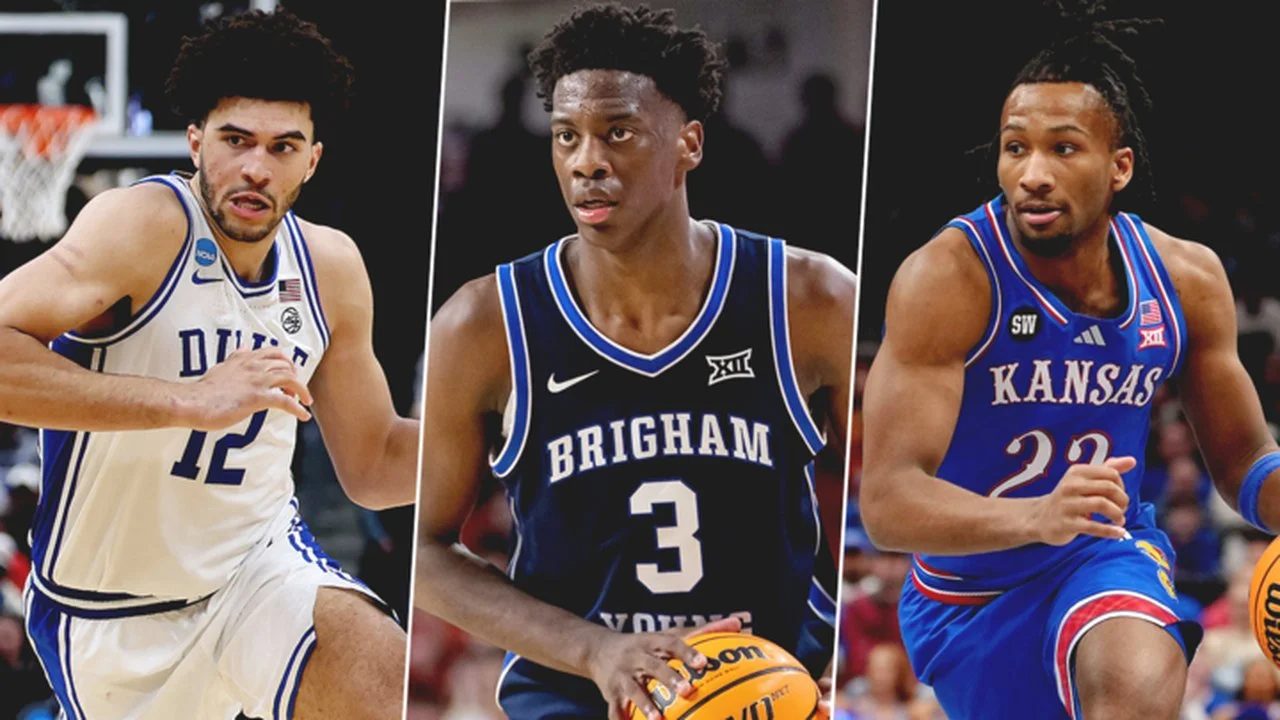 亚当·芬克尔斯坦发布2026NBA两轮模拟选秀：数据趋势对比解读全60顺
